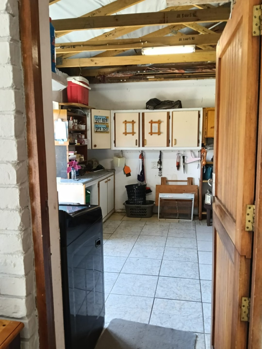 3 Bedroom Property for Sale in Wavecrest Eastern Cape